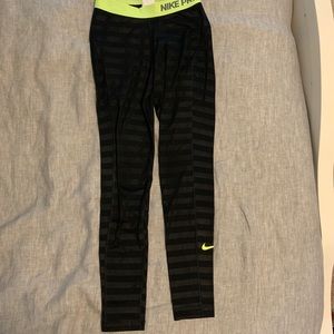 Nike Pro Long Fleece Leggings, size Small